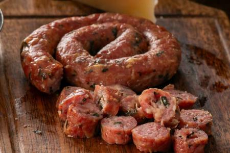 Linguiça com Rúcula e Parmesão